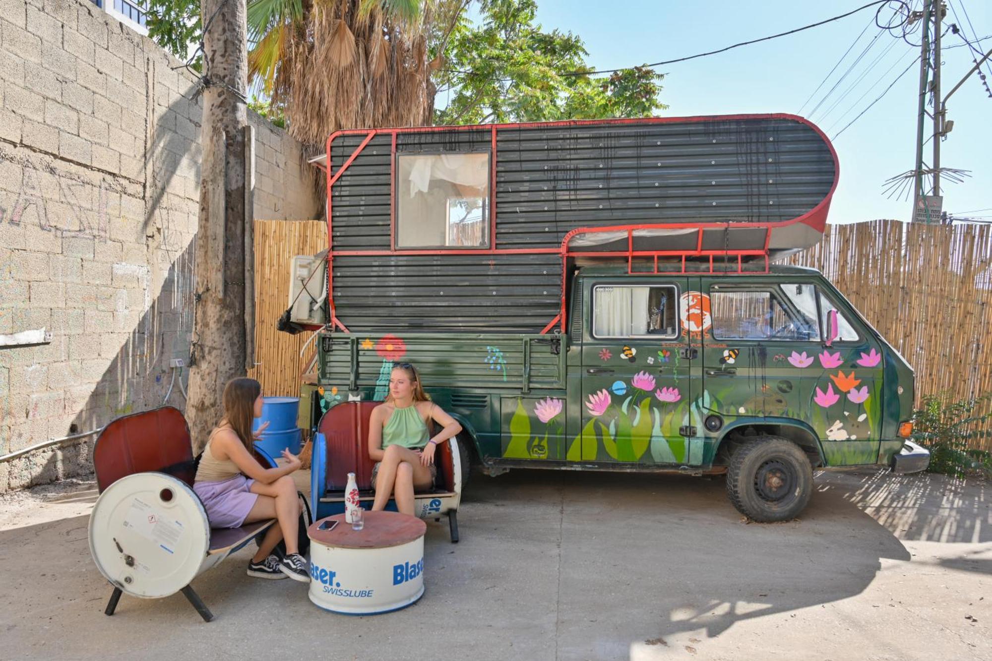 Caravan Hostel Tel Aviv By Roger Age 18-45 Ngoại thất bức ảnh