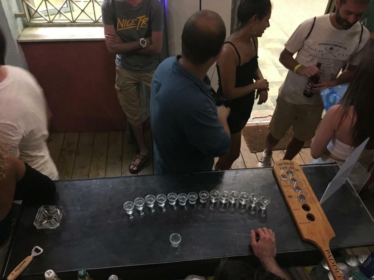 Caravan Hostel Tel Aviv By Roger Age 18-45 Ngoại thất bức ảnh