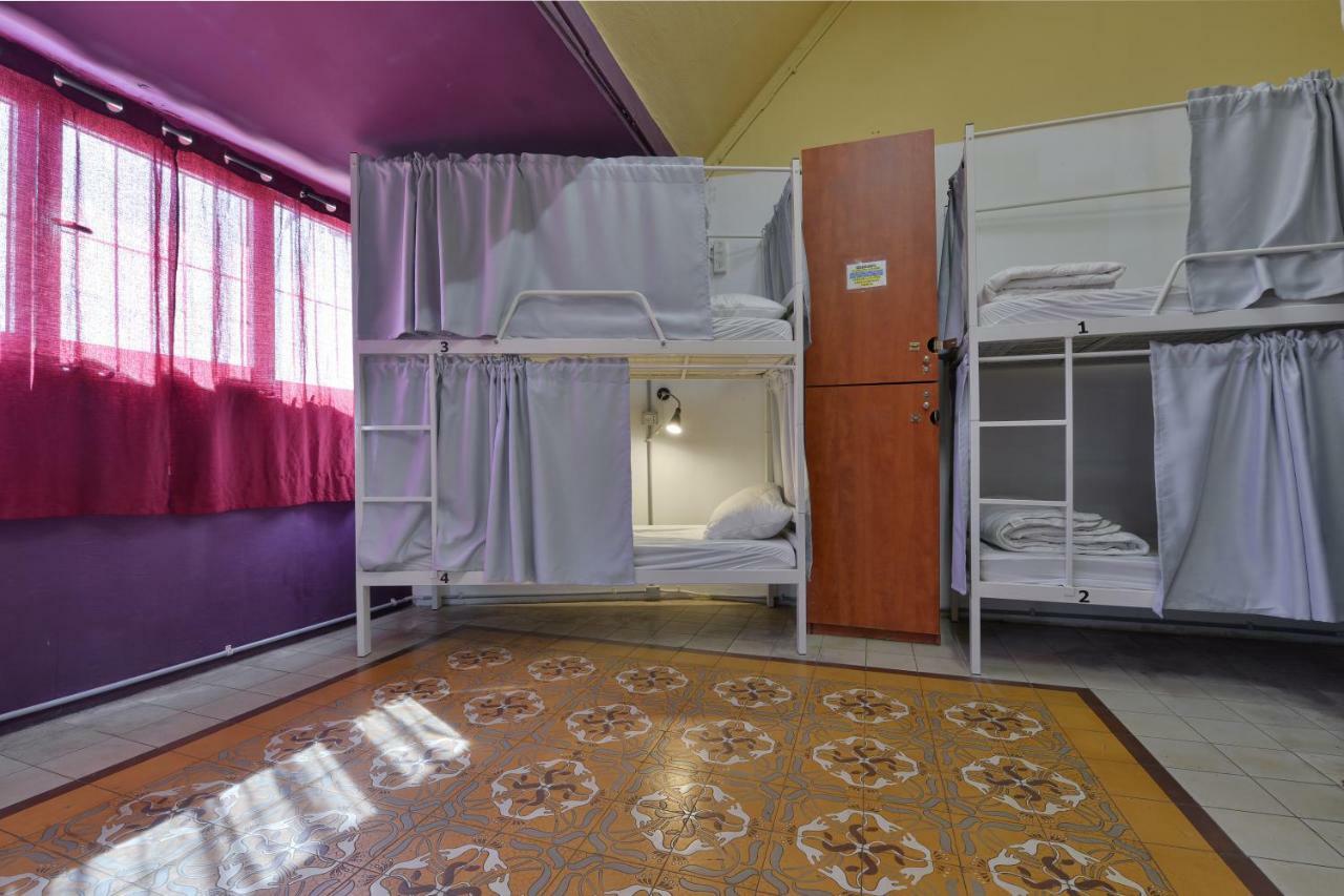 Caravan Hostel Tel Aviv By Roger Age 18-45 Ngoại thất bức ảnh
