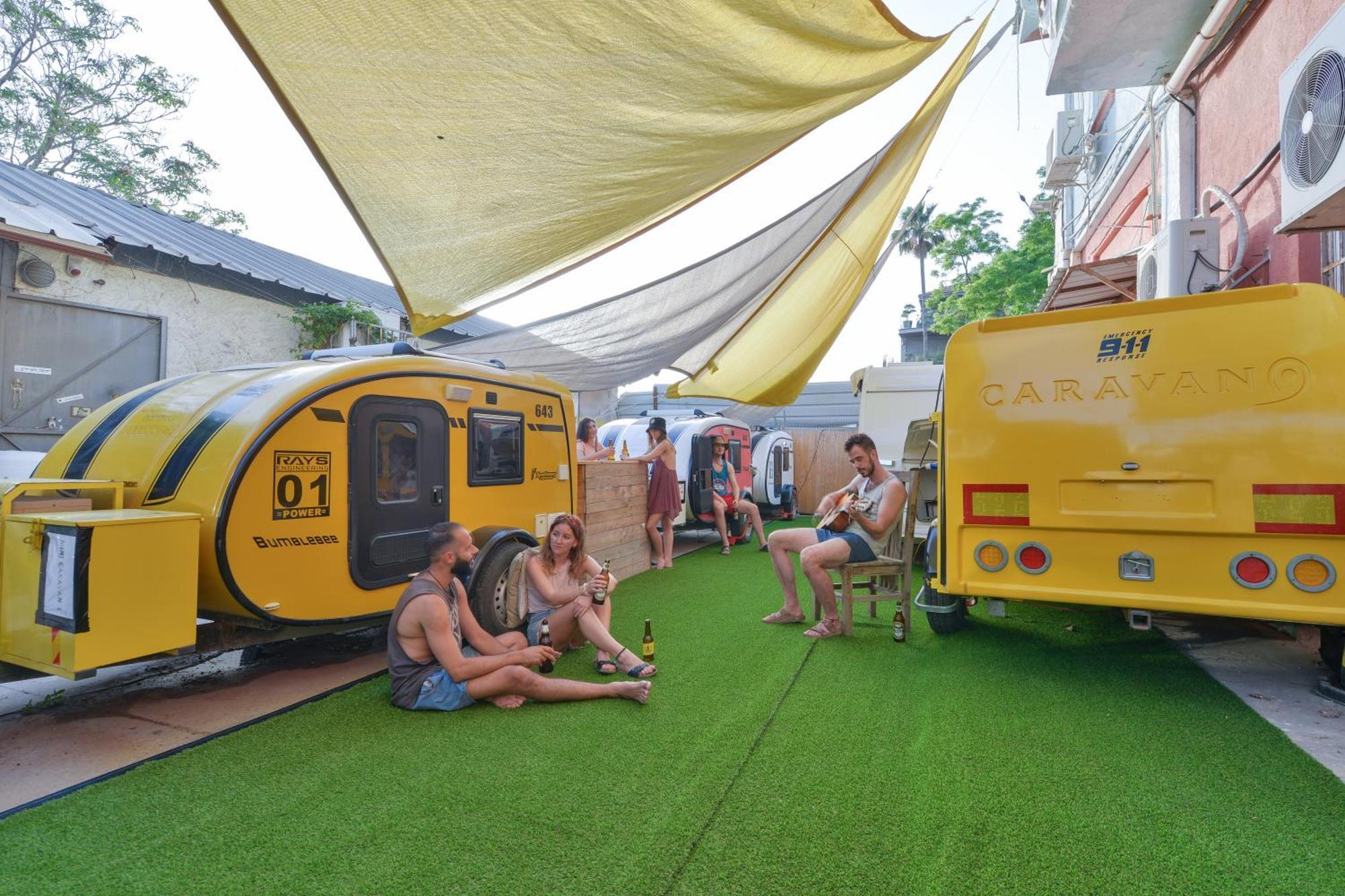 Caravan Hostel Tel Aviv By Roger Age 18-45 Ngoại thất bức ảnh